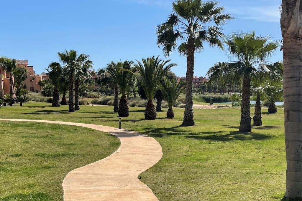 Mar Menor Golf Resort, Luxury Sleeps 6, Lake Views Murcia Bagian luar foto